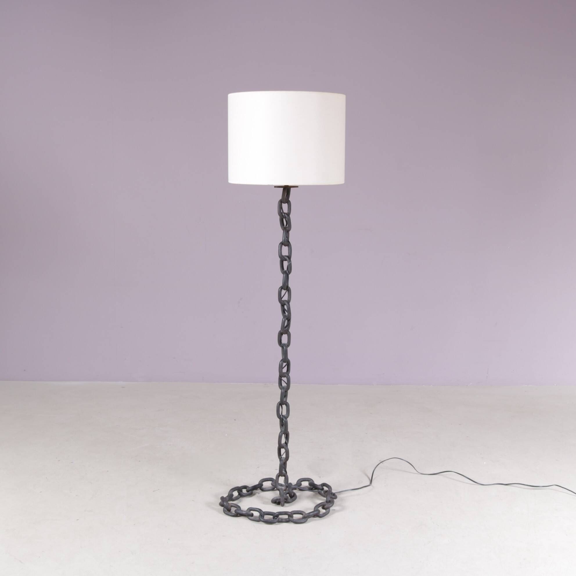 Lampe de sol en chaîne brutaliste des années 1970 dans le style de Franz West, Pays-Bas.