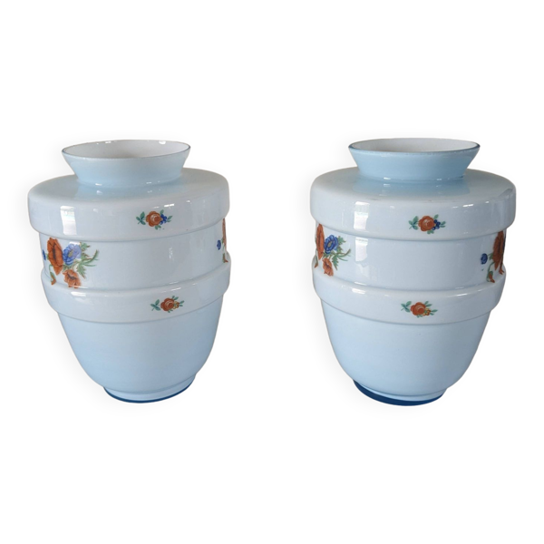Paire de vases vintages en opaline bleue