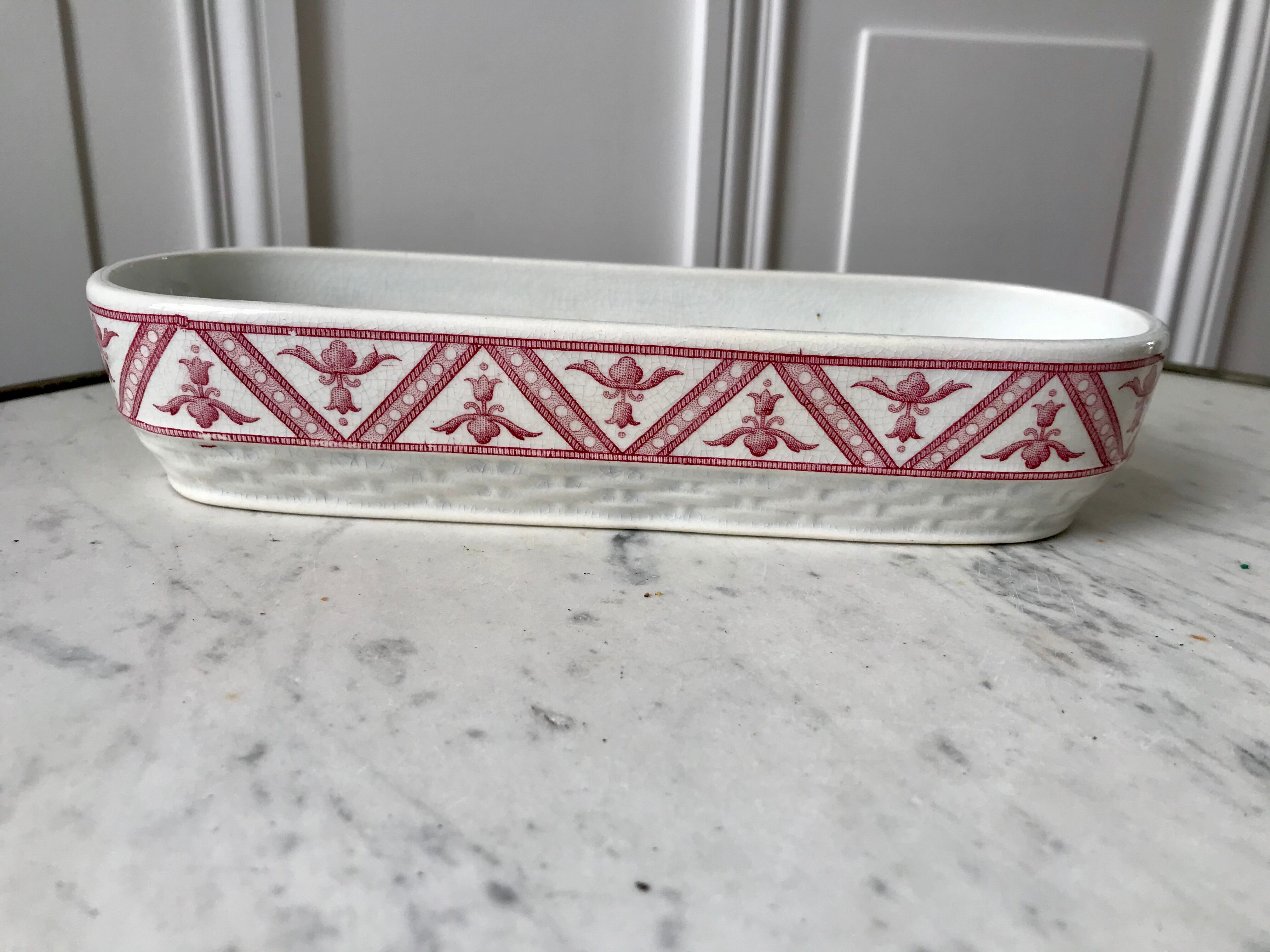 Soap dish / toilets Terre de Fer Sarreguemines oriental model early twentieth century