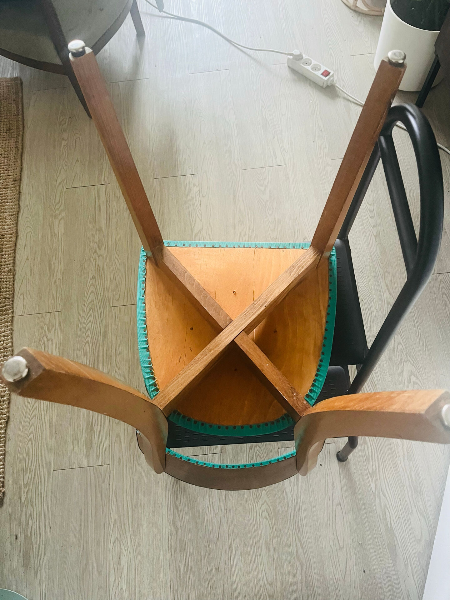 Lot de 4 chaises scandinaves vertes