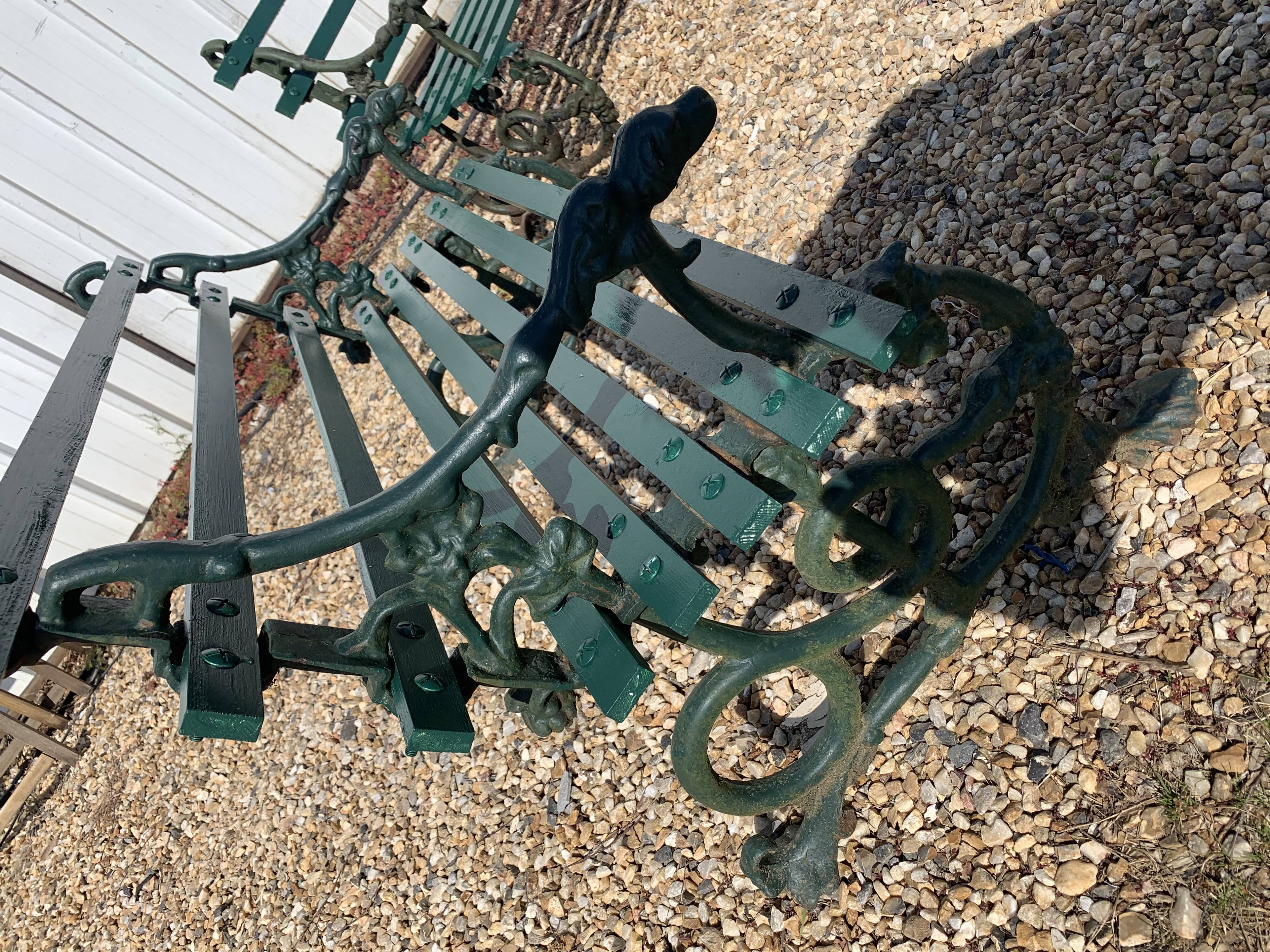 2-seat bench in wrought iron and wood