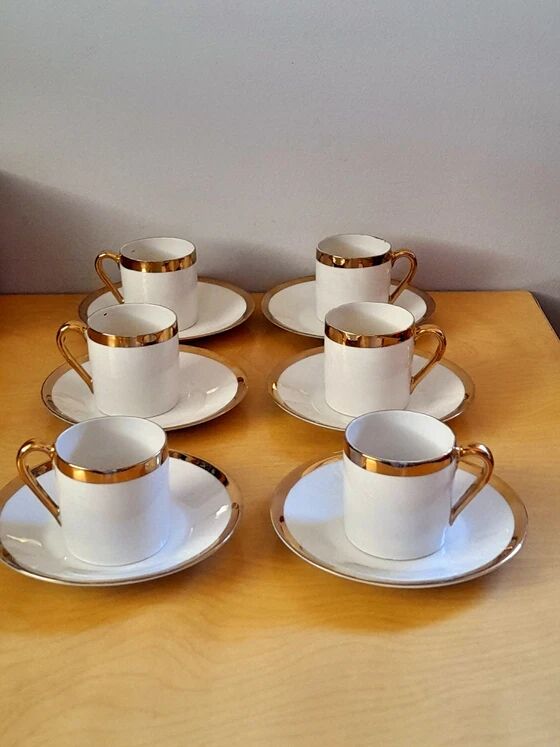 Porcelain coffee cups
