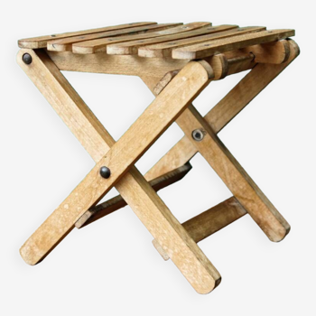 Tabouret pliant en bois latté