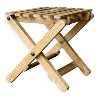 Folding slatted wood stool