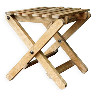 Tabouret pliant en bois latté