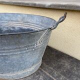 Vintage zinc basin