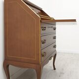 Bureau ancien et ancien, marqueterie. Après rénovation professionnelle.