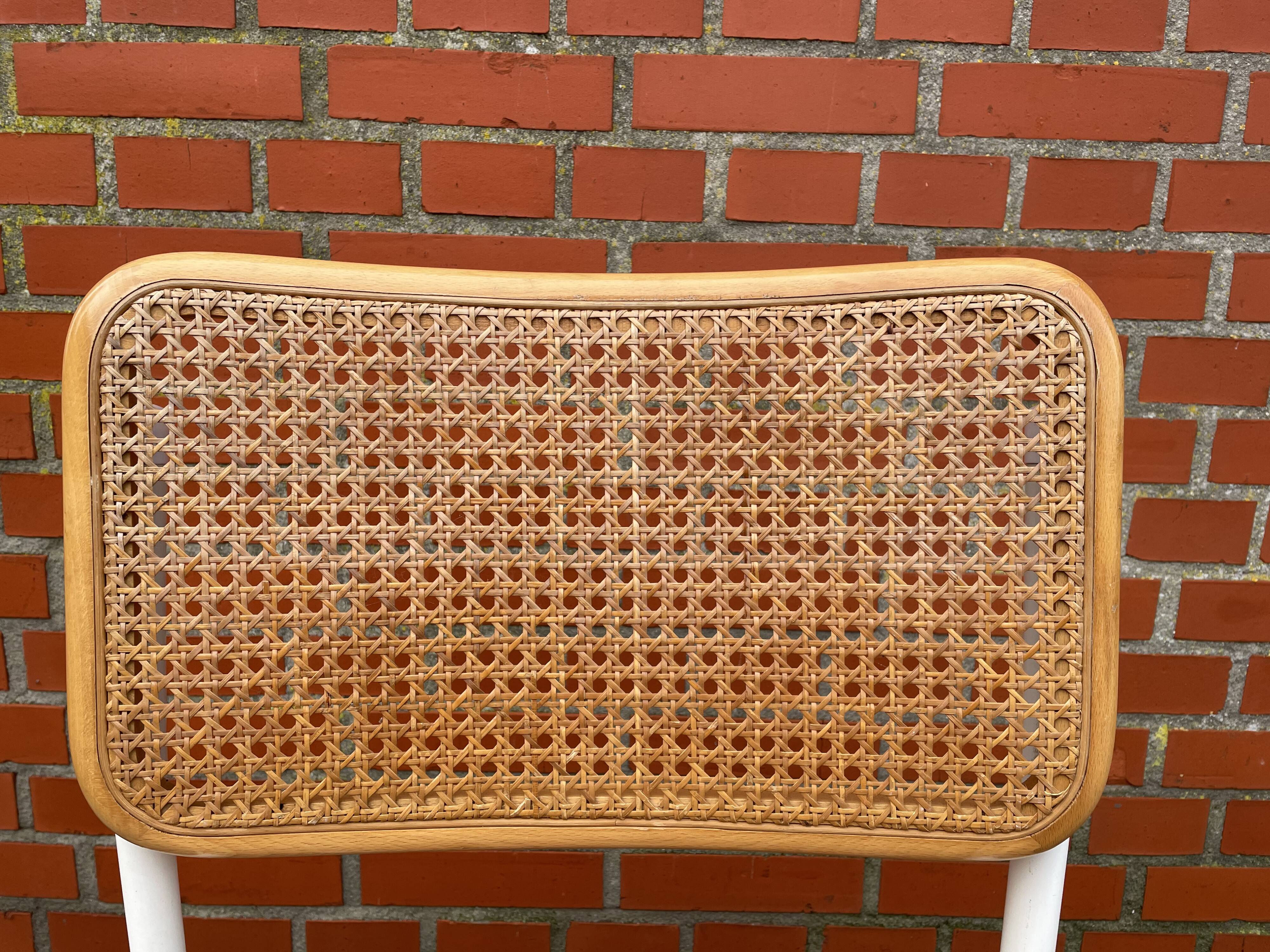 Ensemble de 4 chaises modèles Cesca de Marcel Breuer