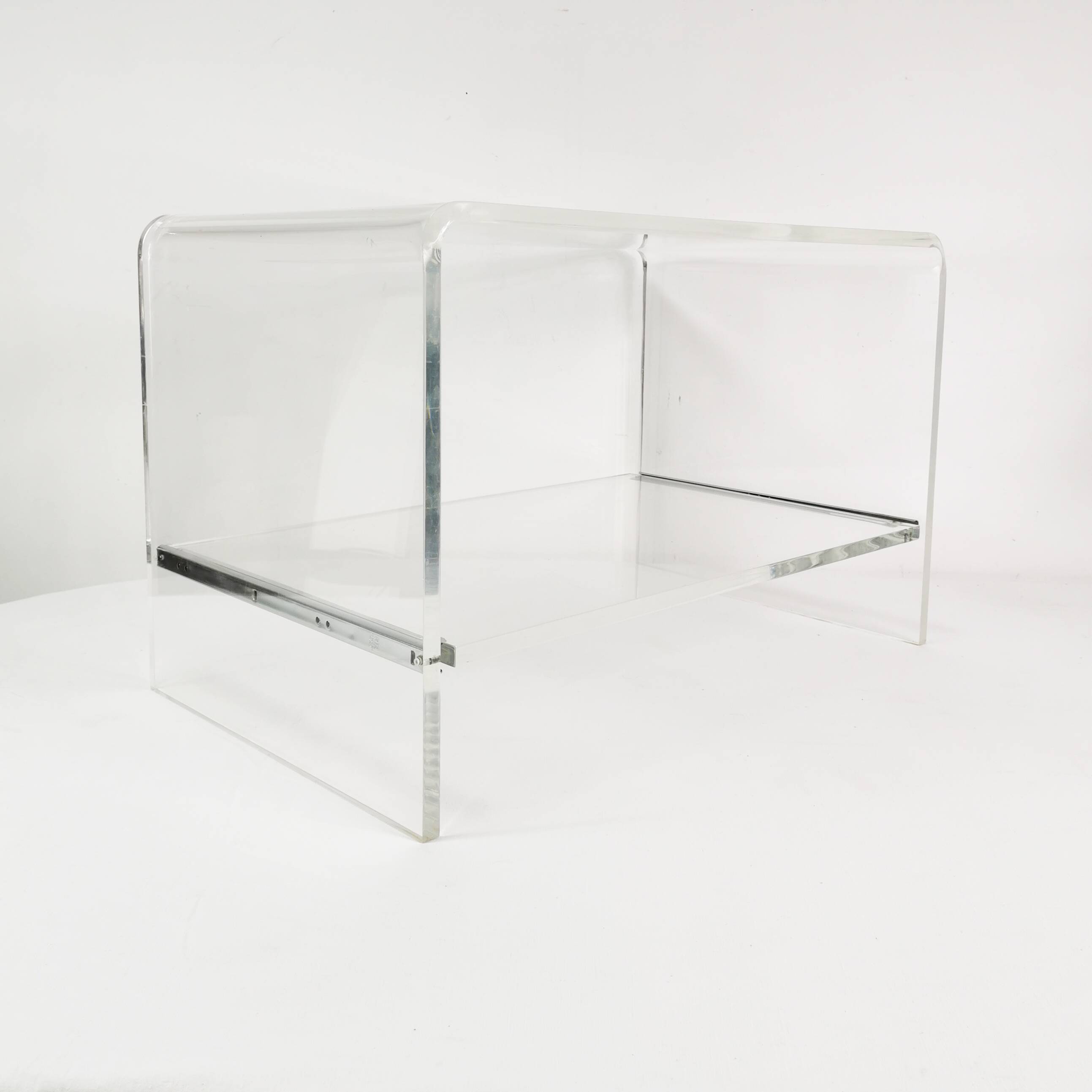 Modernist cabinet - plexiglass, Italy, 1970s