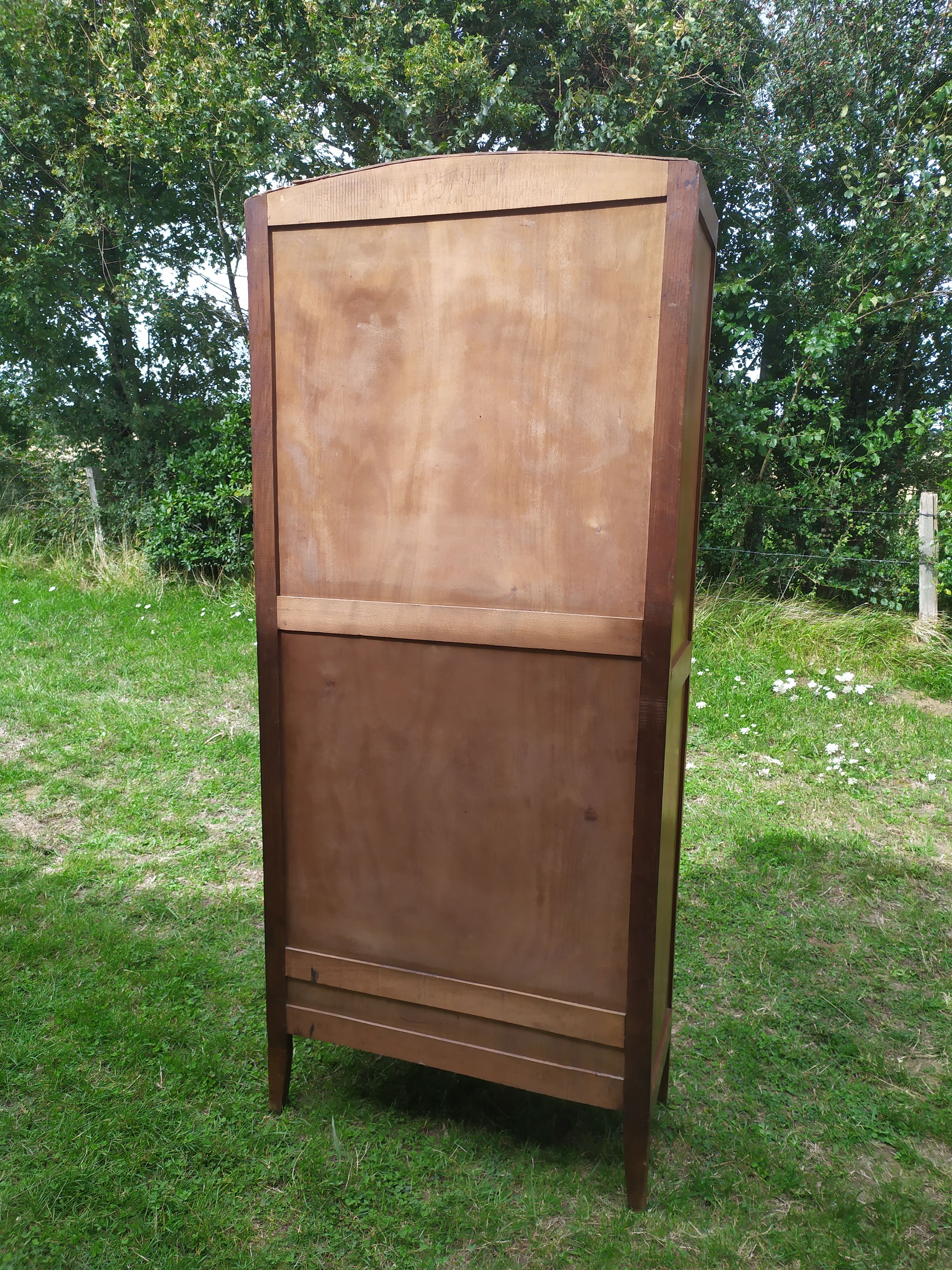 Art Deco cabinet