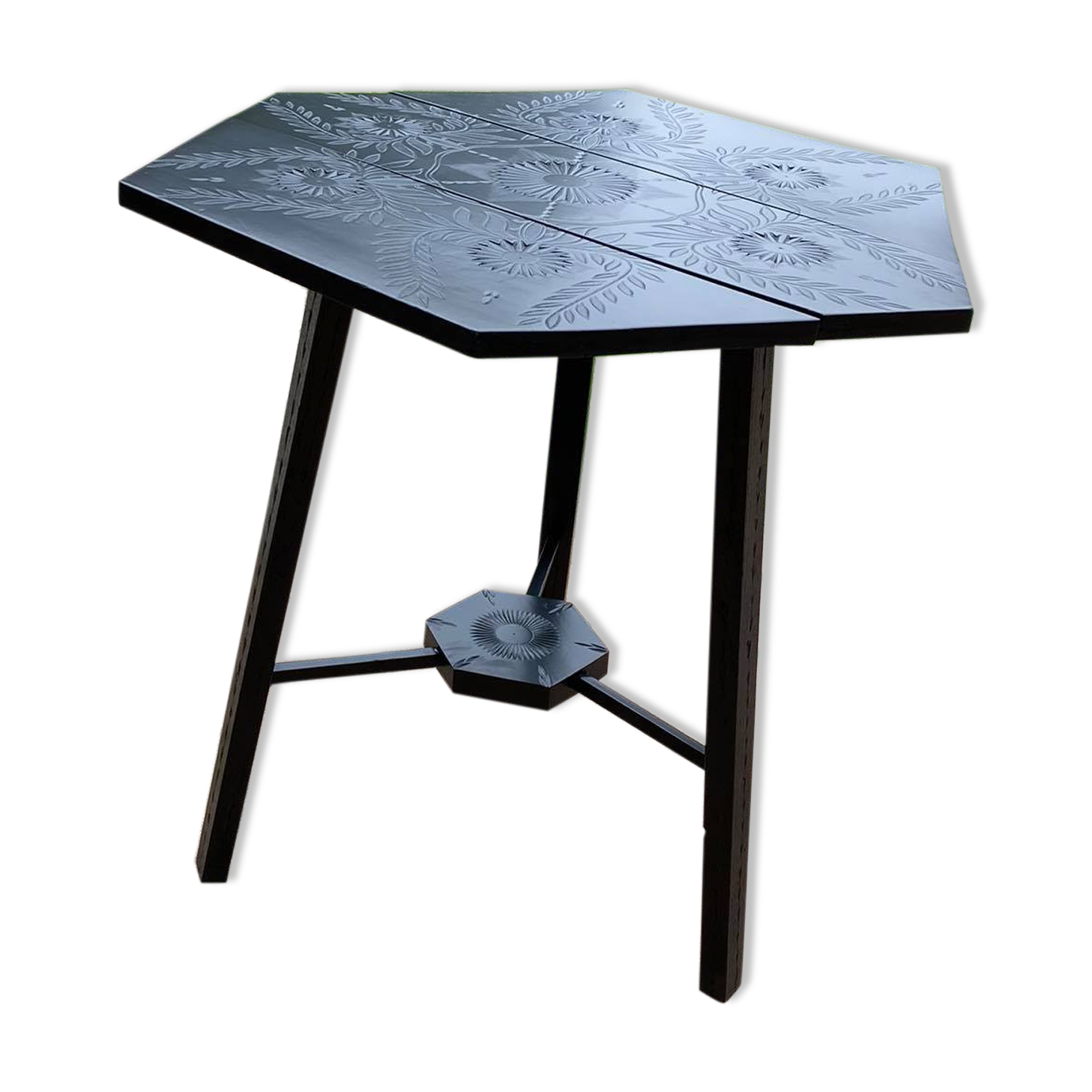 Hand painted black hexagon shaped occasional table.