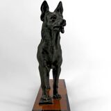 Sculpture representing a German Shepherd, Perrier Challenge Trophy, 1942