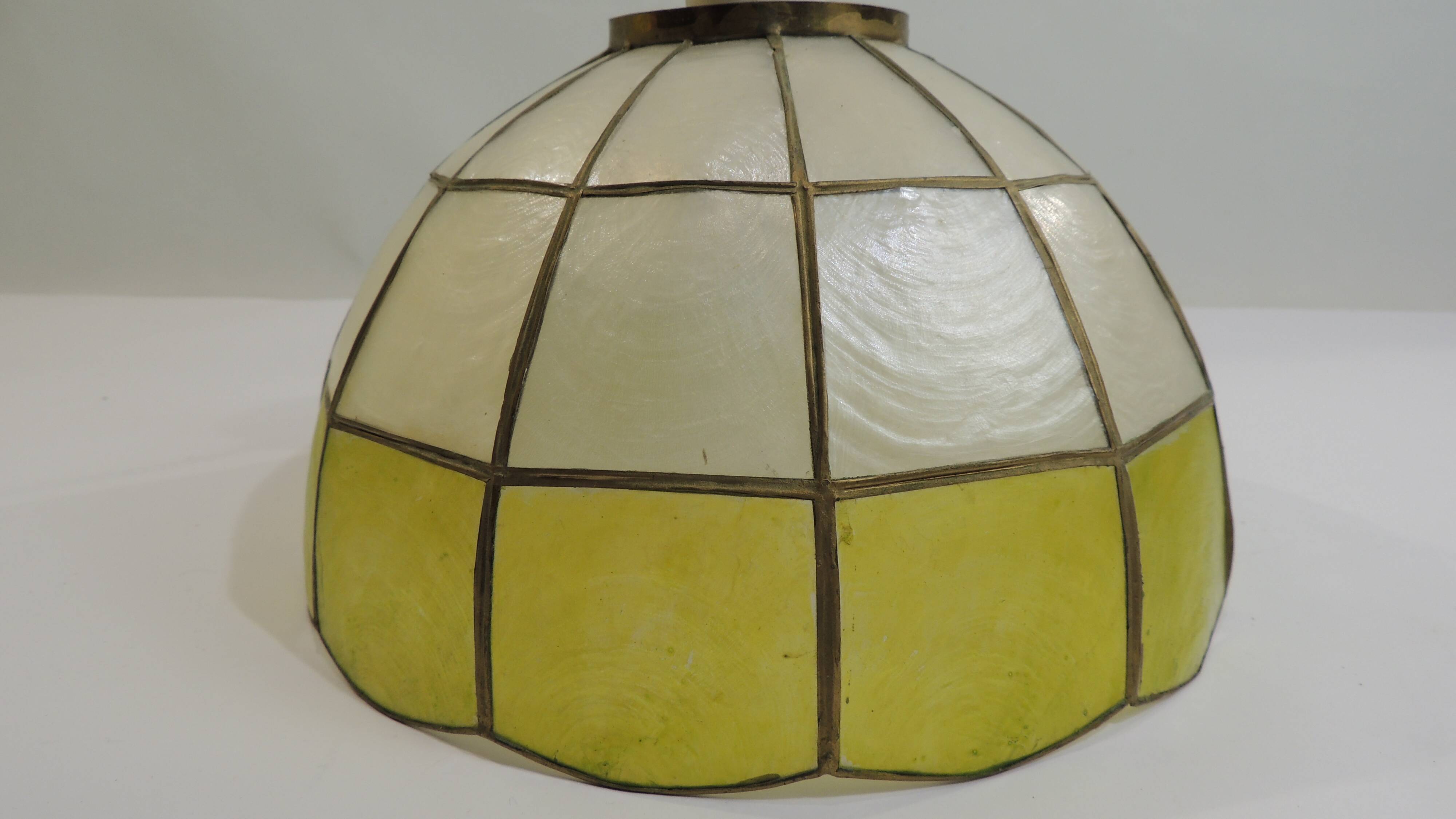 Mother-of-pearl pendant light / chandelier / vintage