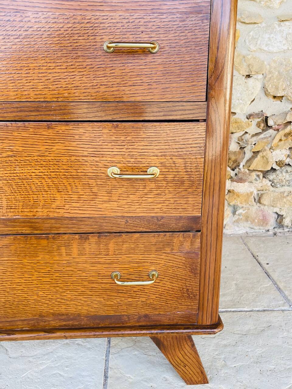 Commode vintage en noyer, pieds compas , circa 1950s