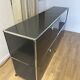 Commode USM Haller en Gris Anthracite et Noir Graphite