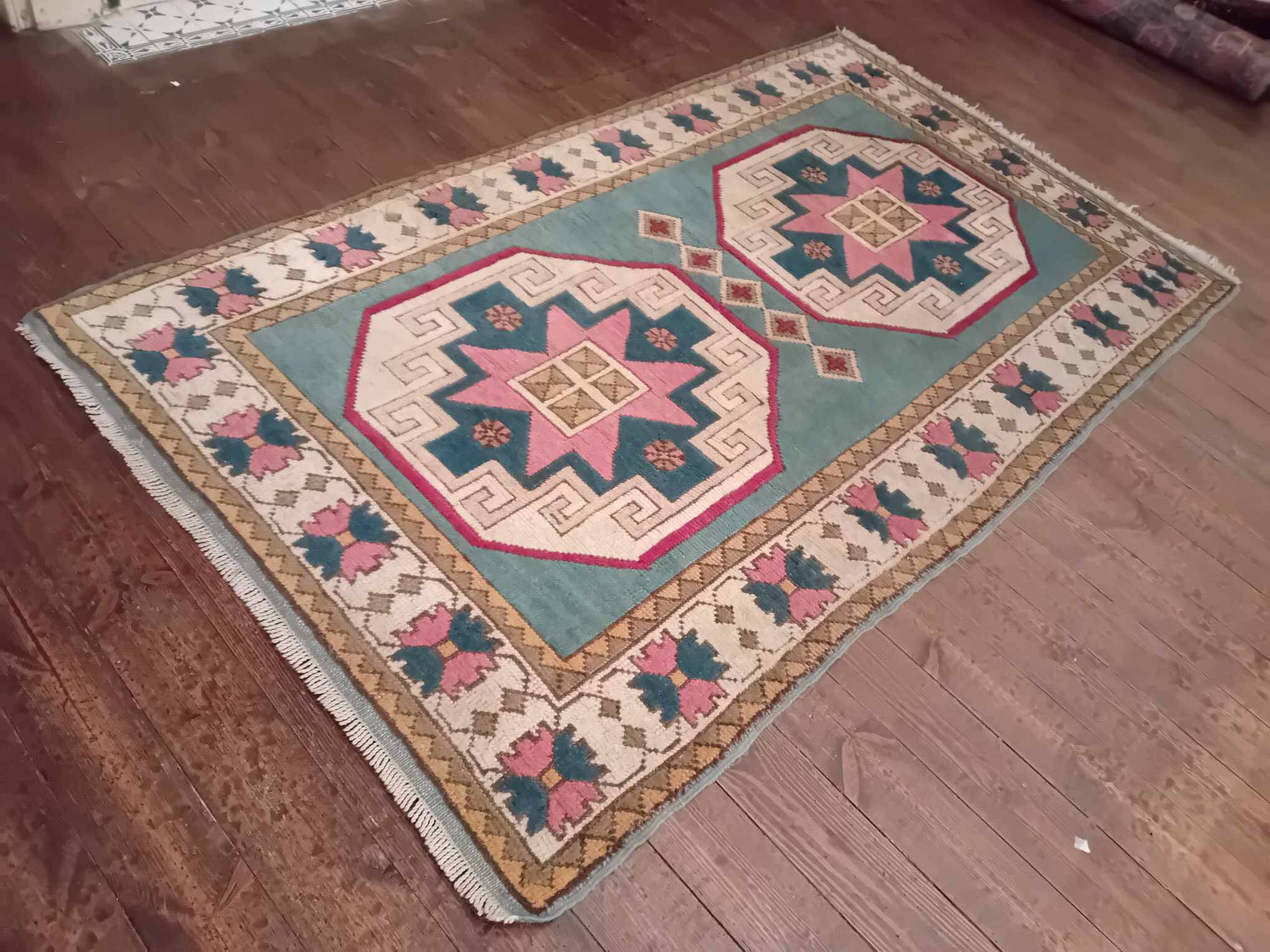 Handmade Anatolian Kars rug 203x117cm