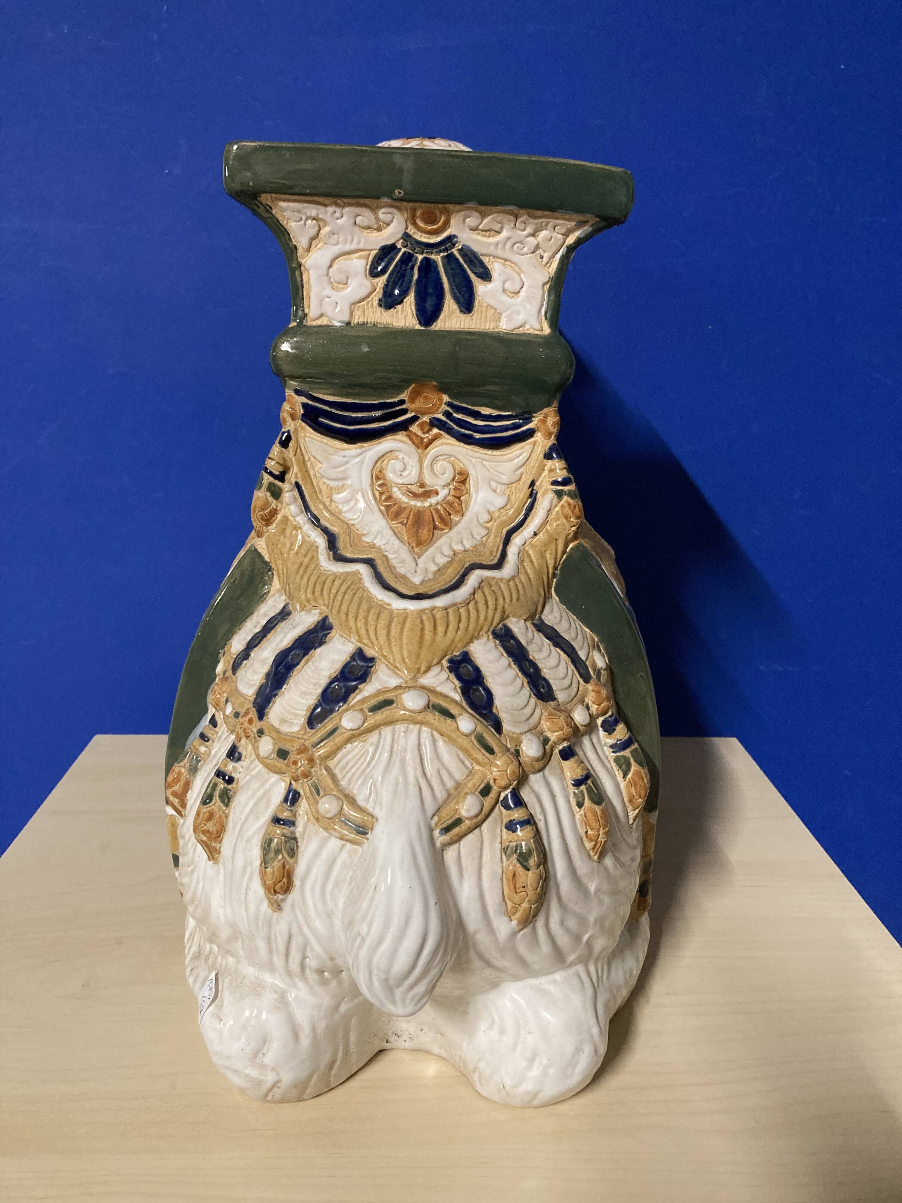 Ceramic dromedary