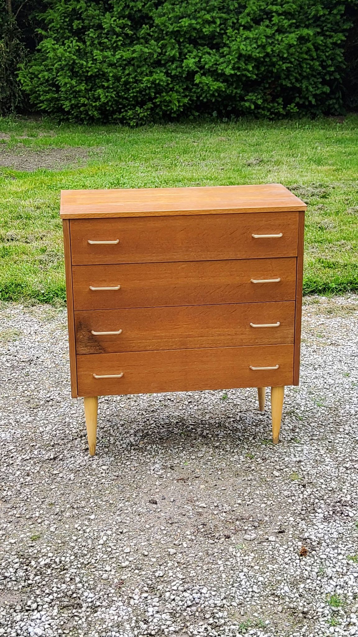 Vintage chest of drawers from the 50s in blond oak 4 drawers conical legs