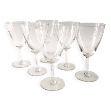 Set of 6 chiseled wine glasses