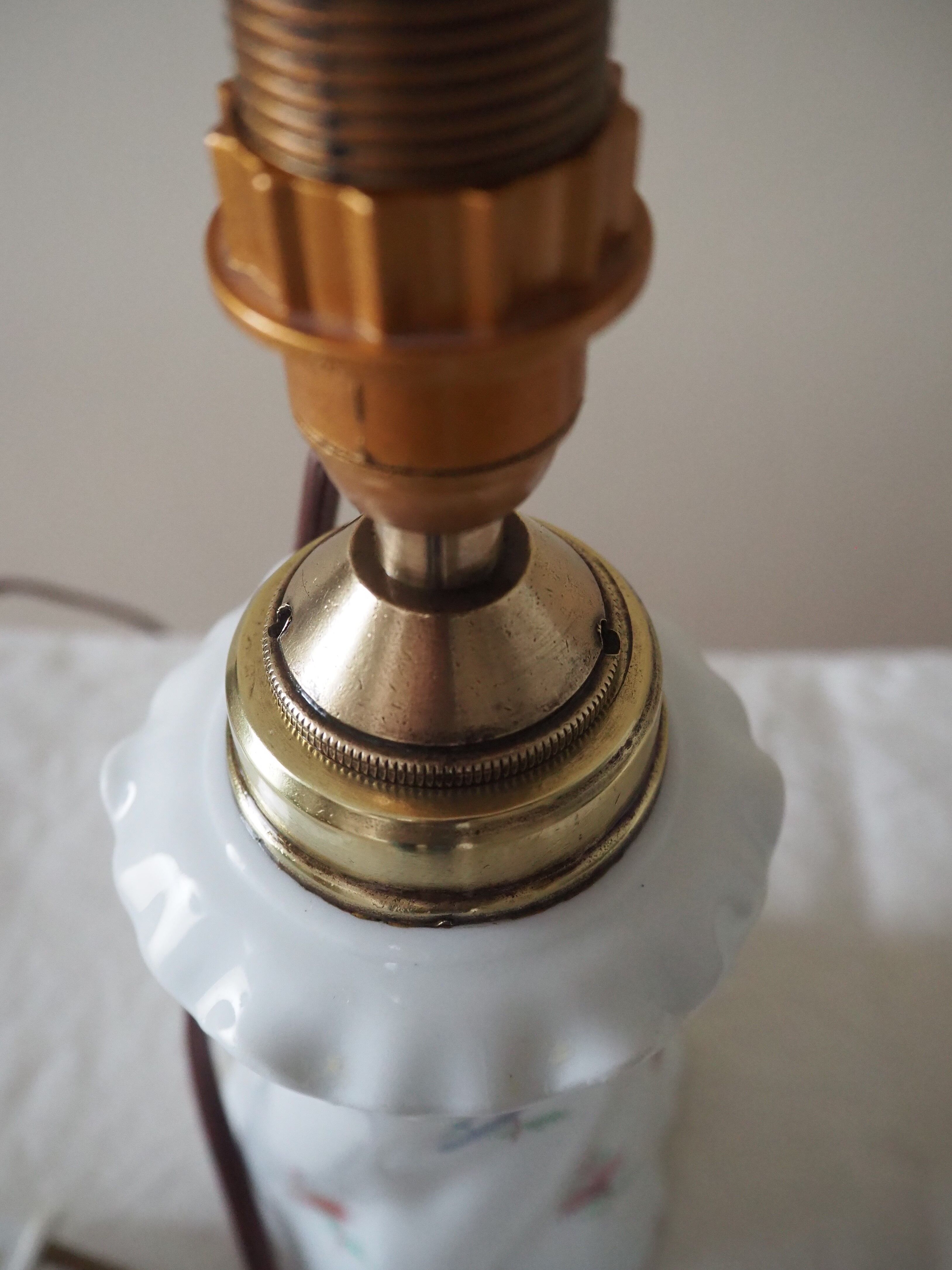 Table lamp in earthenware