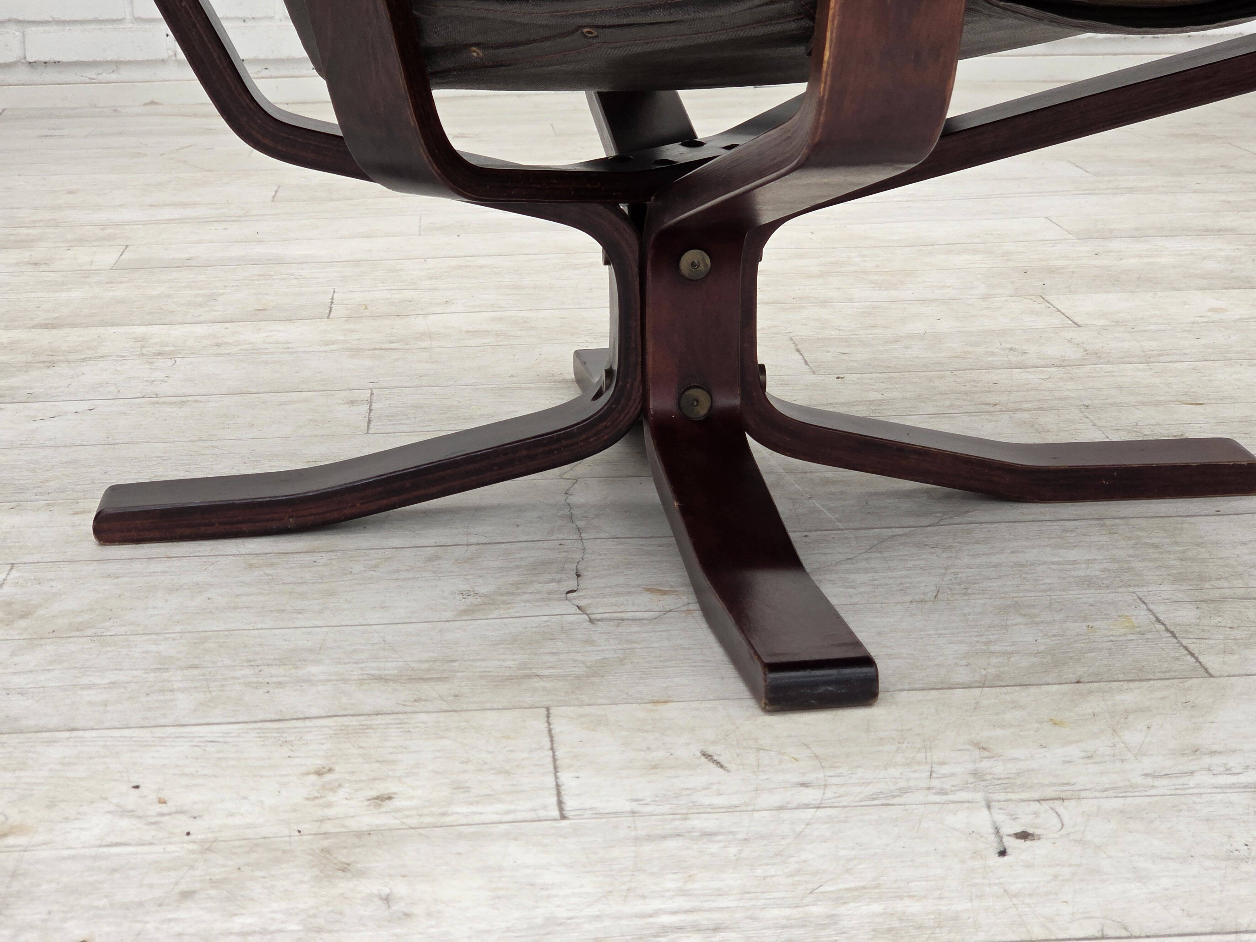 1970s, Norwegian chair by Sigurd Ressel, model "Falcon".