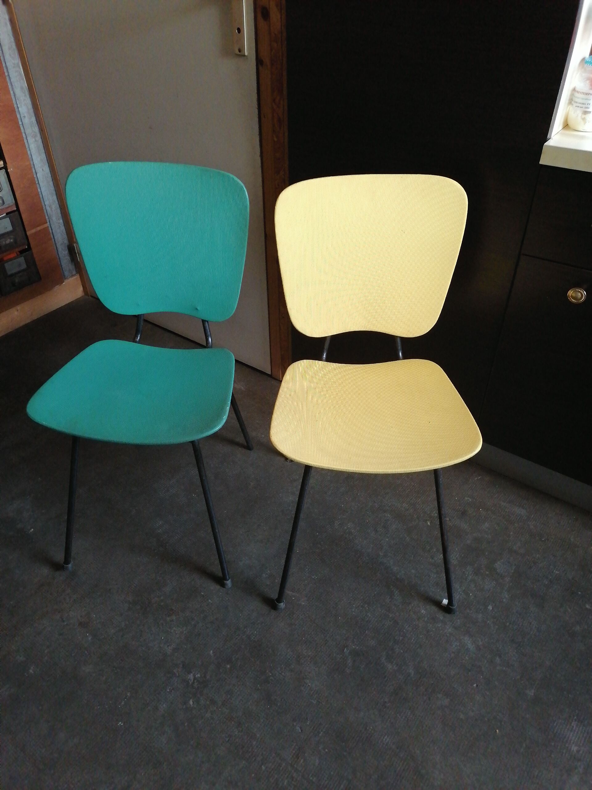 Set of 2 1950 60 skai chairs