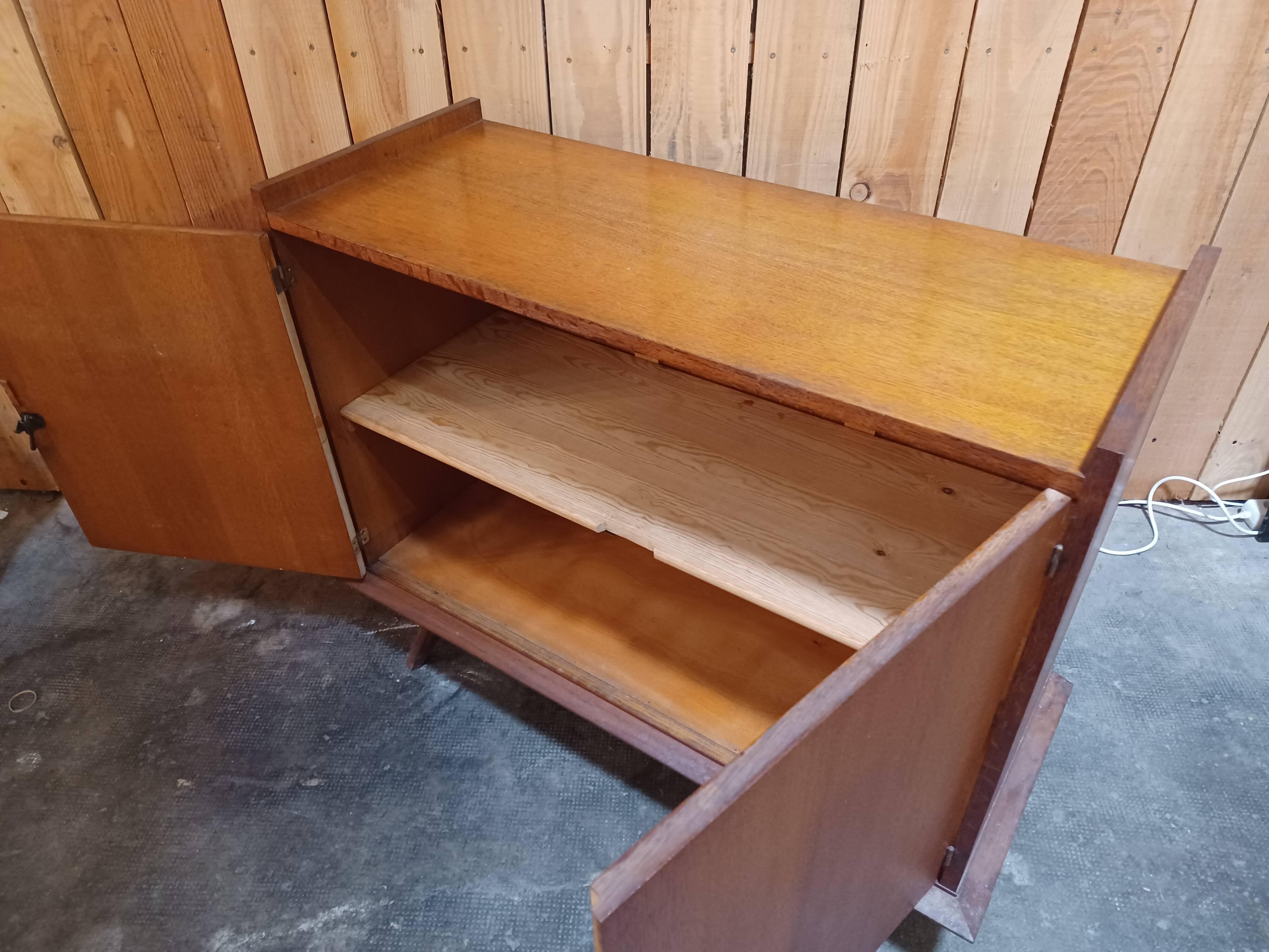 Buffet vintage 60'S