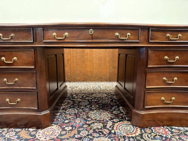 Bureau partenaire Chesterfield anglais classique