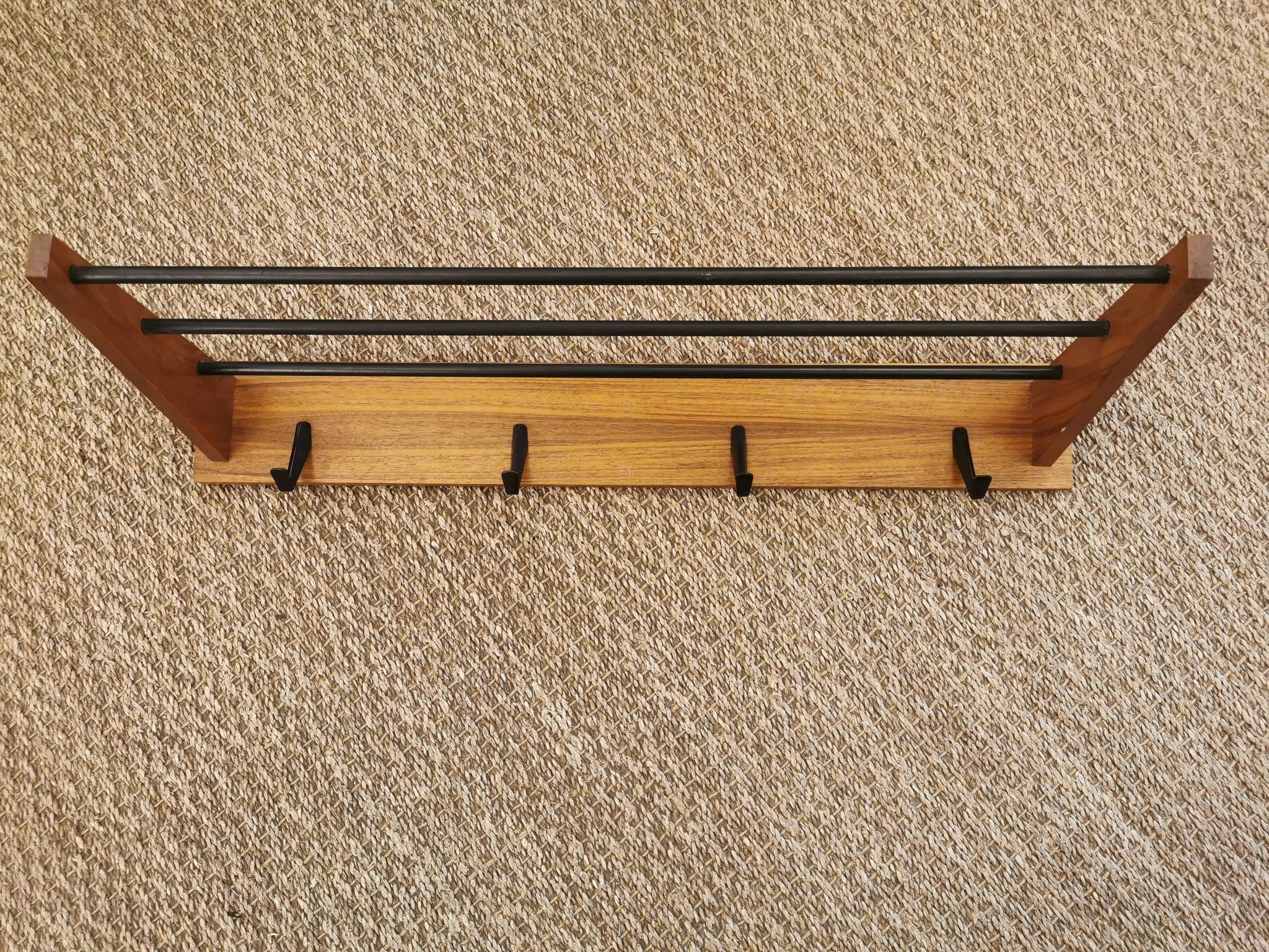 Portemanteau mural minimaliste bois et fer années 60