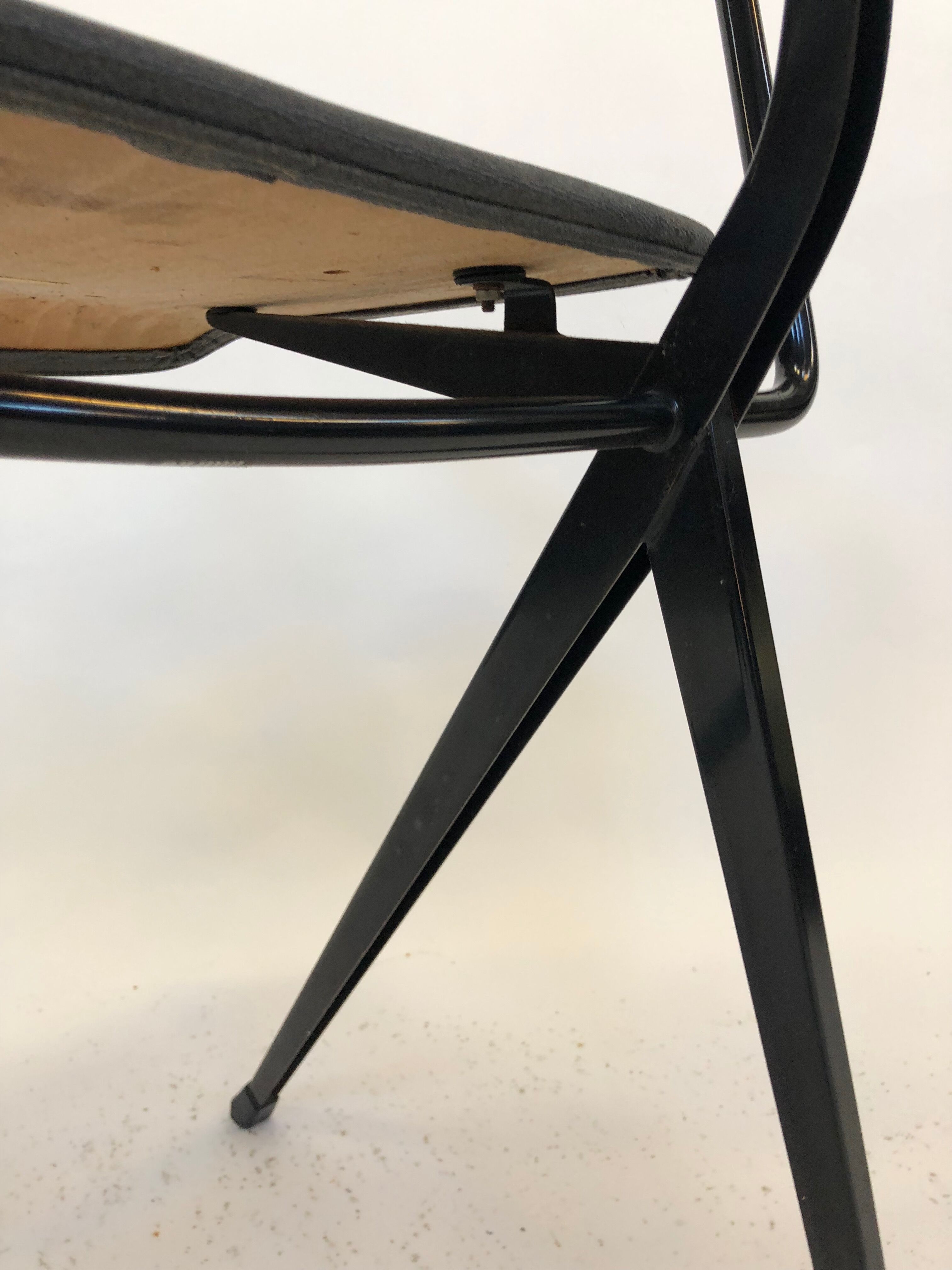 Armrest upholstery in skai industrial chair Marko Holland