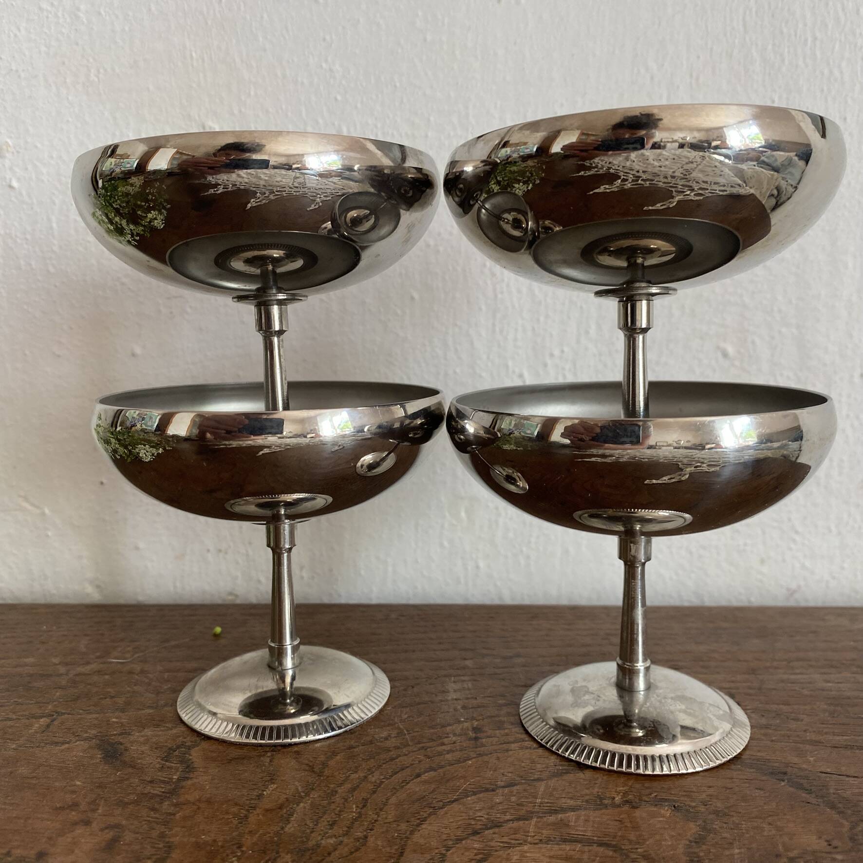 Coupes en inox vintage
