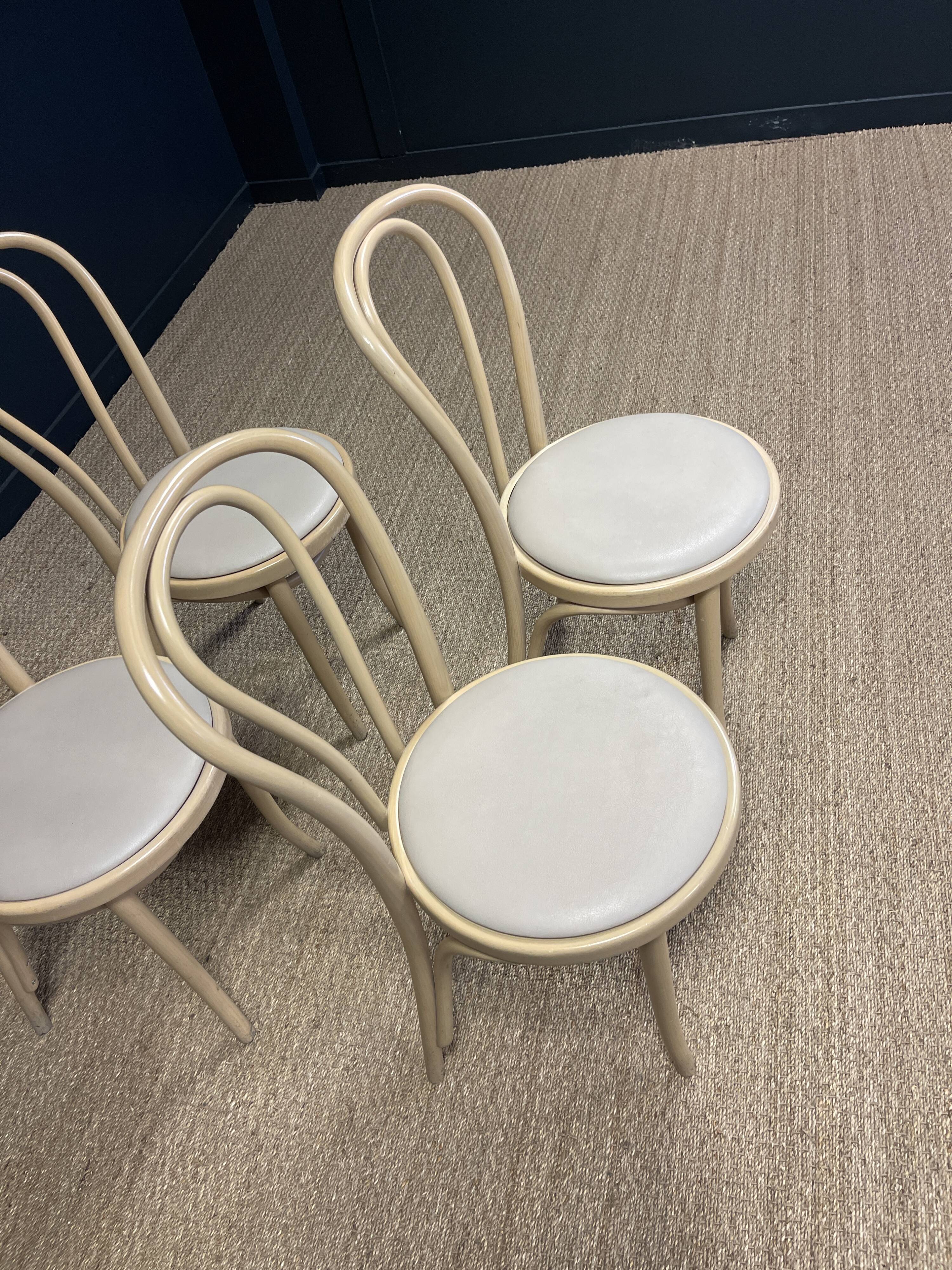 Set of 4 Thonet type bistro chairs light curved wood & Skaï GO IN Germany
