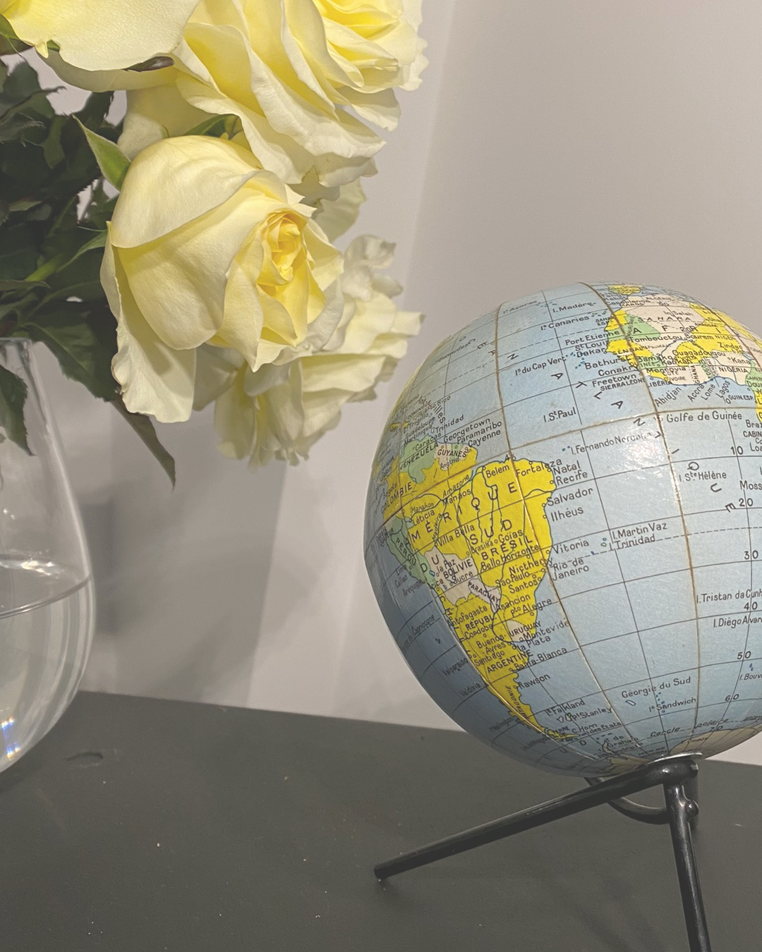 Globe Terrestre Girard and Barrère