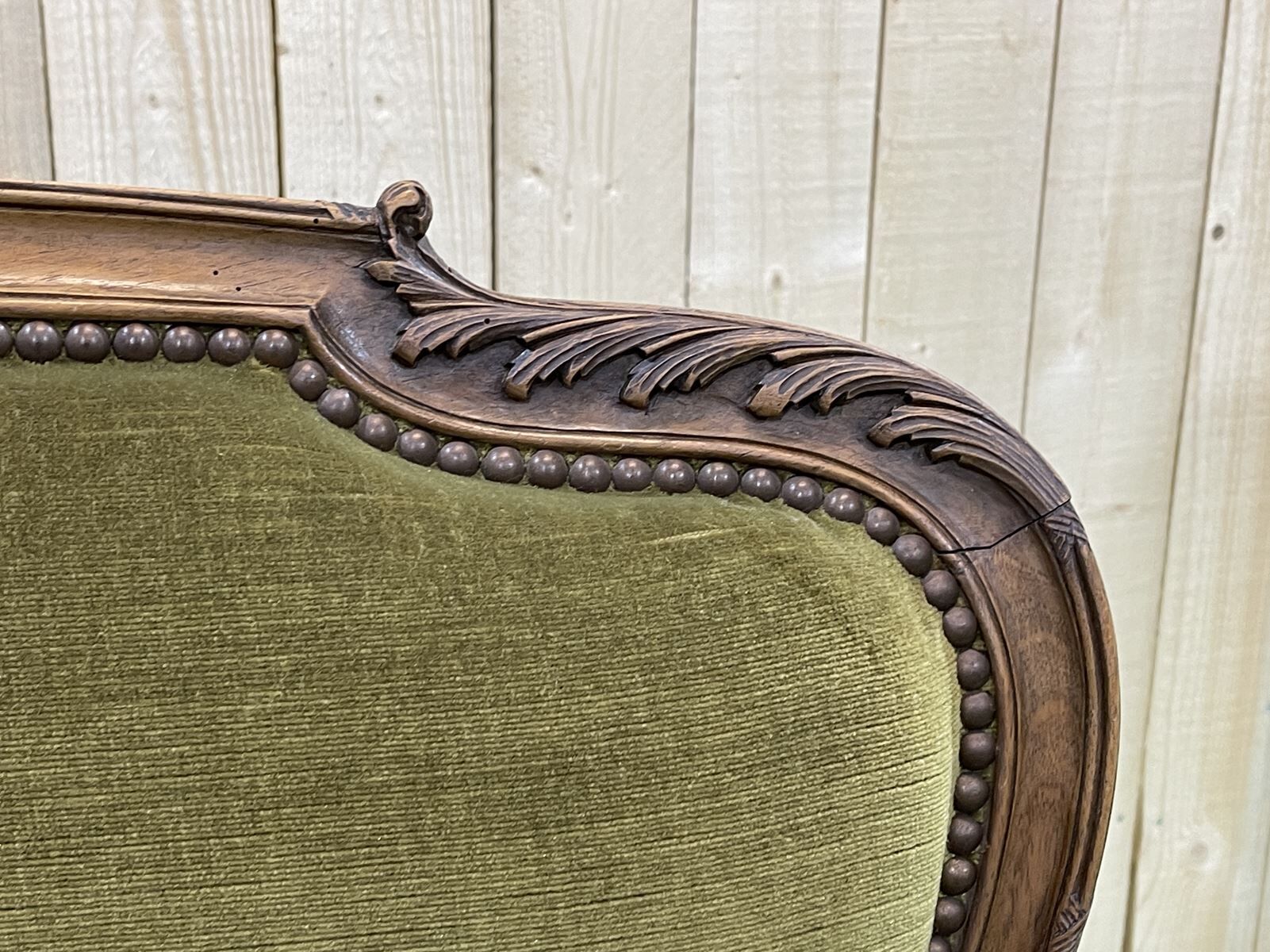 Early 20th century louis XV style bench in walnut