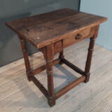 Rustic square table in chene