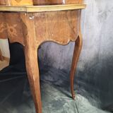 Nineteenth century dressing table in veneer wood