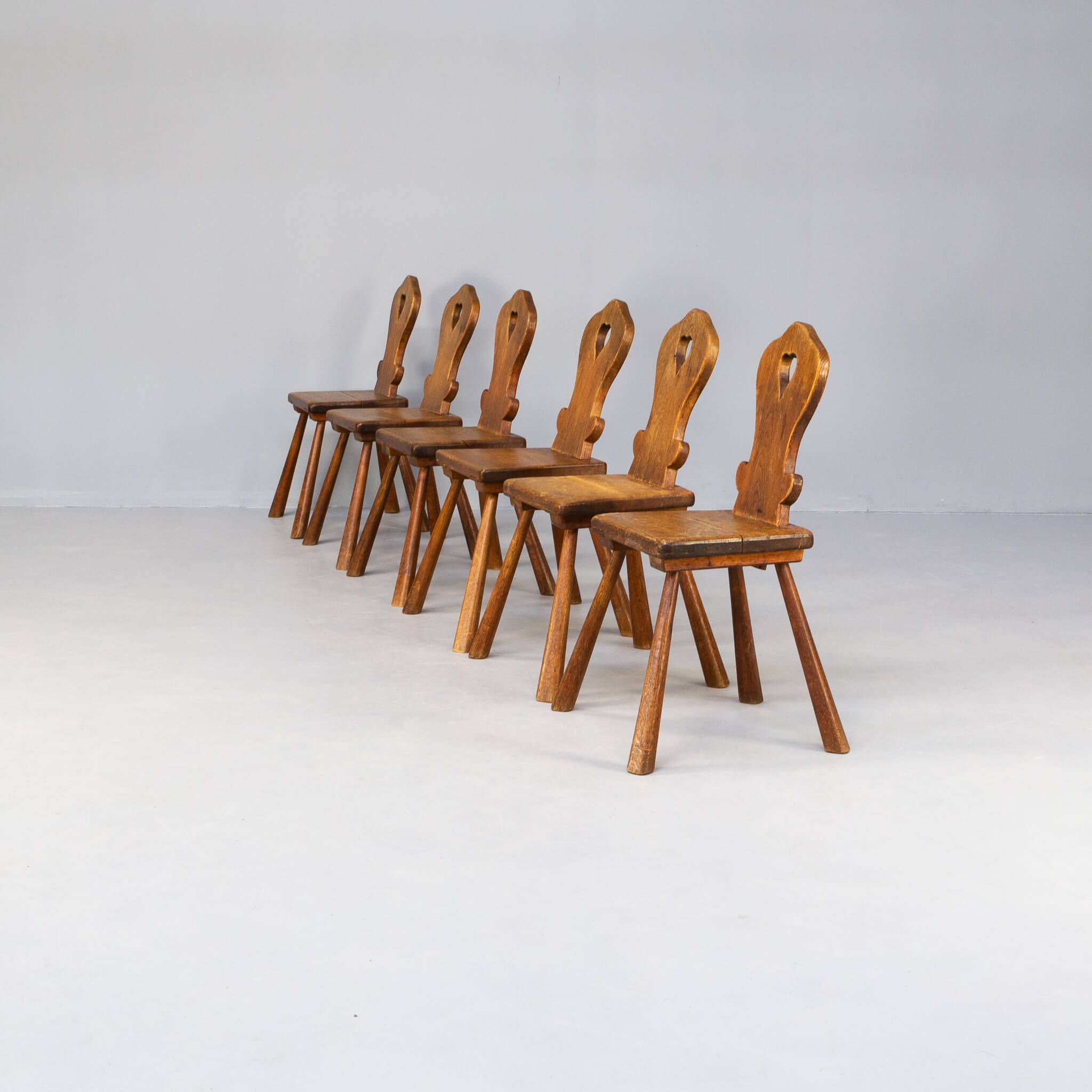Beautiful set of 6 Rustic Alpine Mountain Chairs