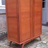 Vintage cabinet from the 50s in solid oak with compass feet