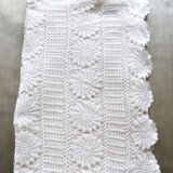 dessus de lit blanc
