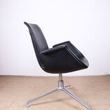 Danish armchair in Leather and Chrome Steel, model FK 6725 or "Tulip chair" by Preben Fabricius.