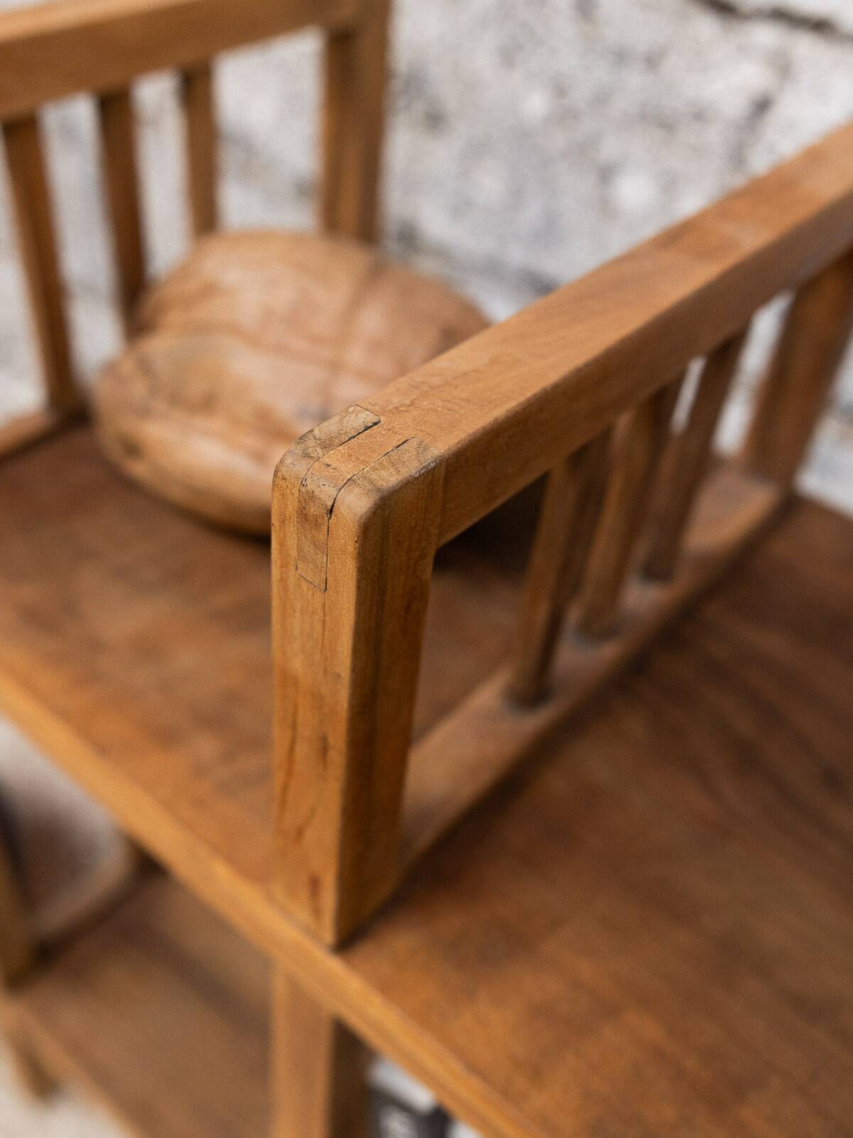 Etagère administrative bois brut 1930