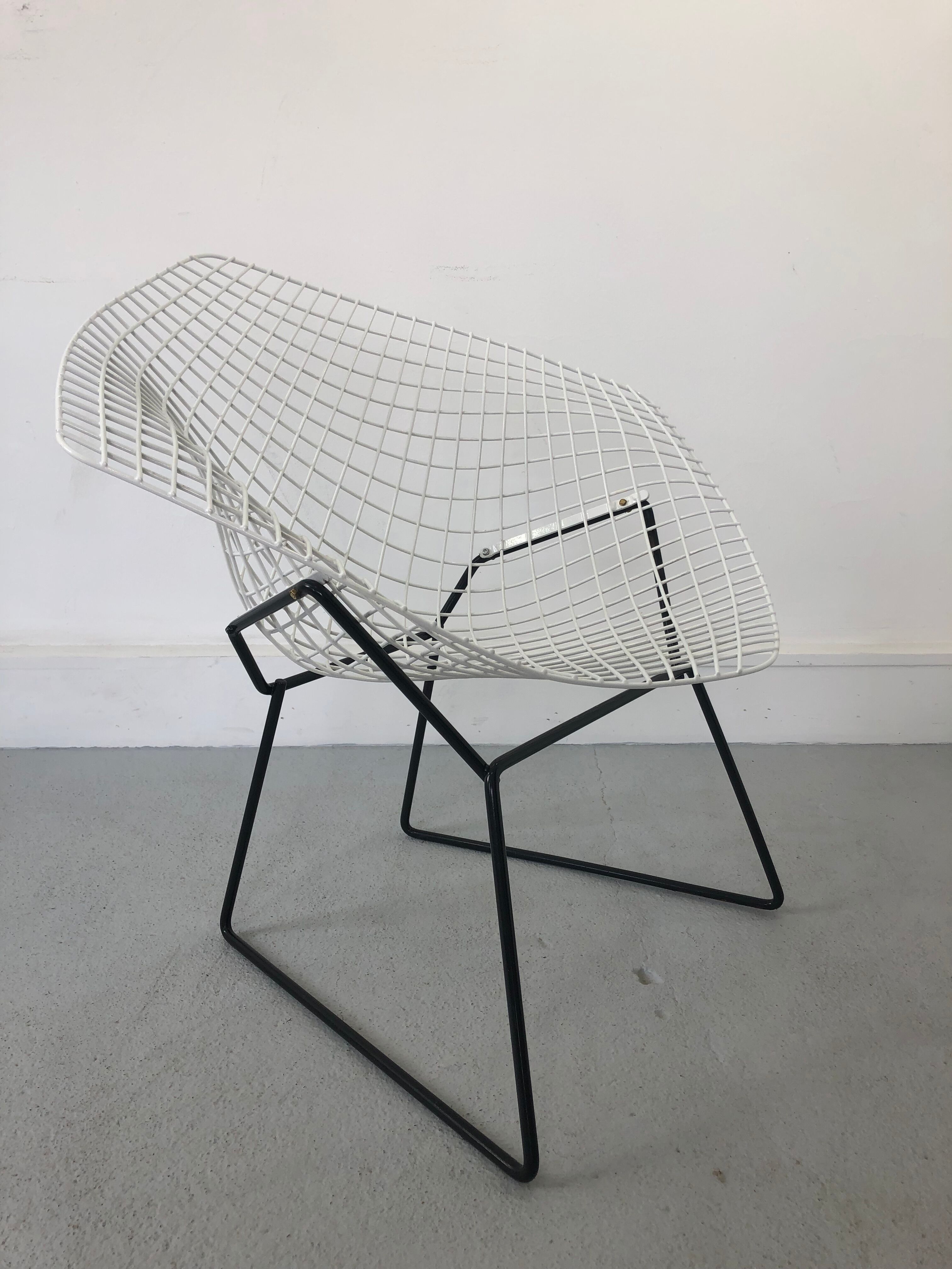 Vintage Diamond 421 Lounge Chair by Harry Bertoia for Knoll International