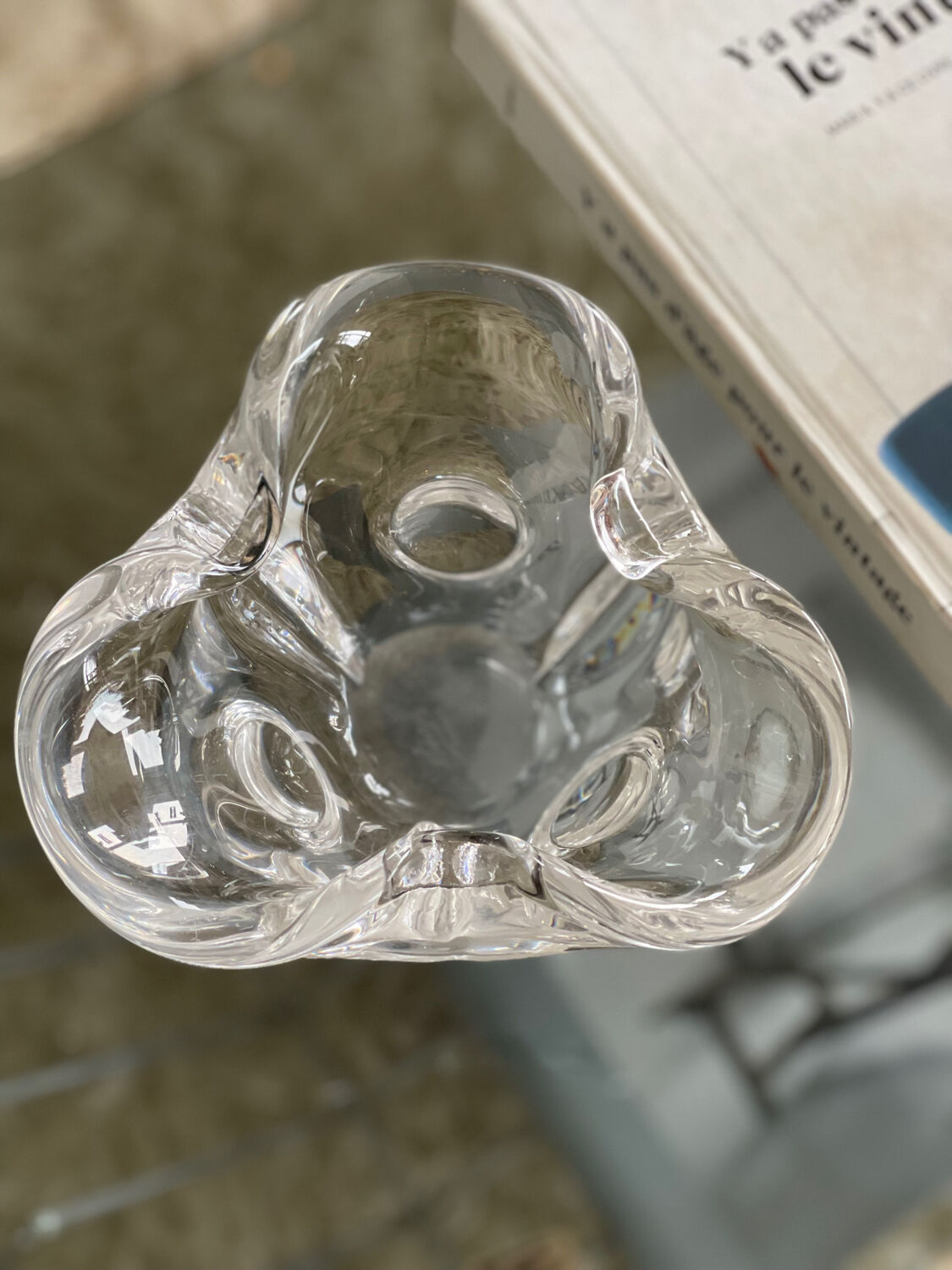 Empty crystal pocket of Sevres