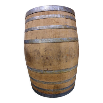 Eats standing barrel barrel wood