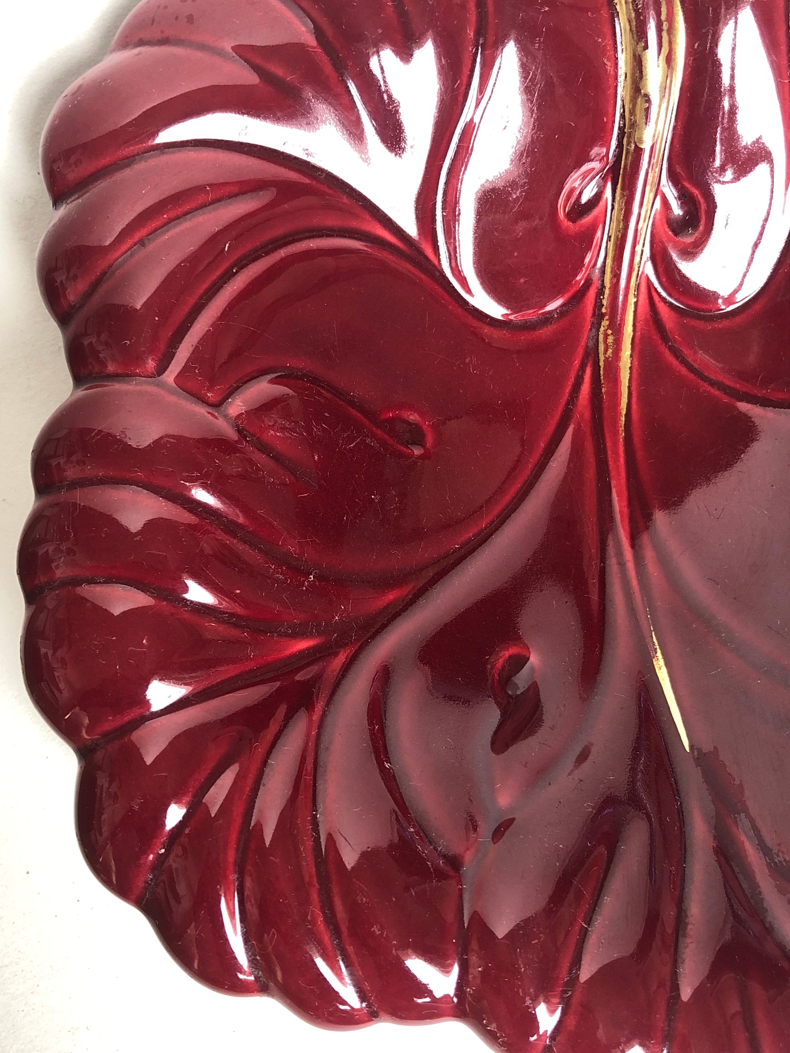 Flat ceramic burgundy vallauris