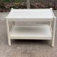 Table basse vintage blanche en bois double plateau