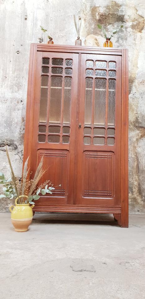 Glass-glazed Parisian wardrobe