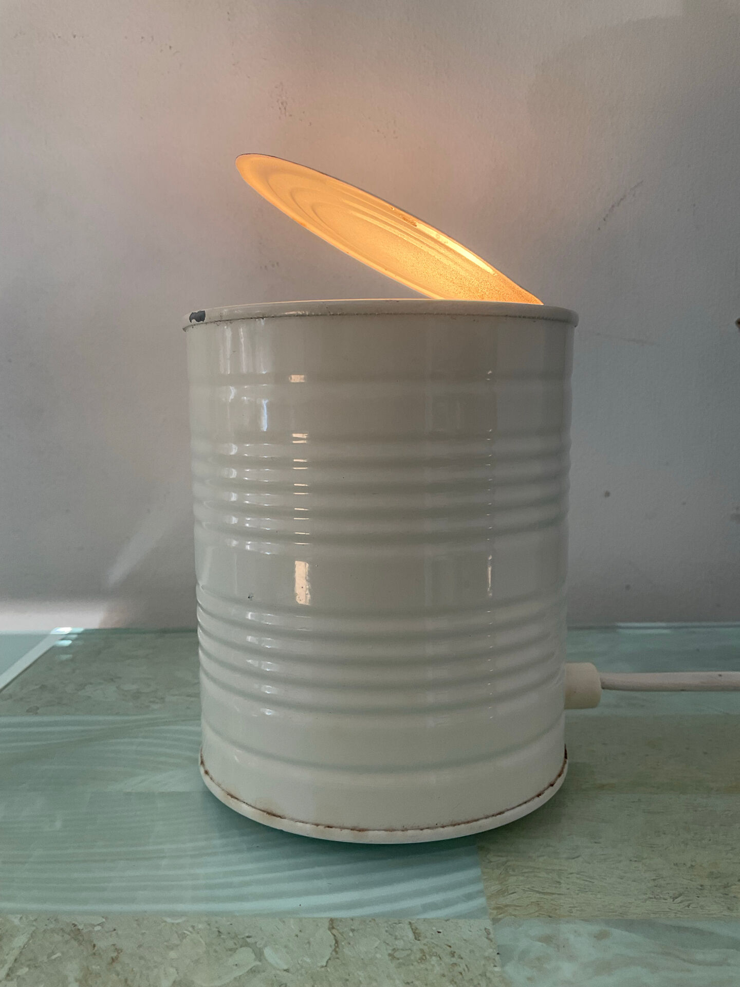 Vintage lamp Vrieland Pop Art from the 70s-80s.