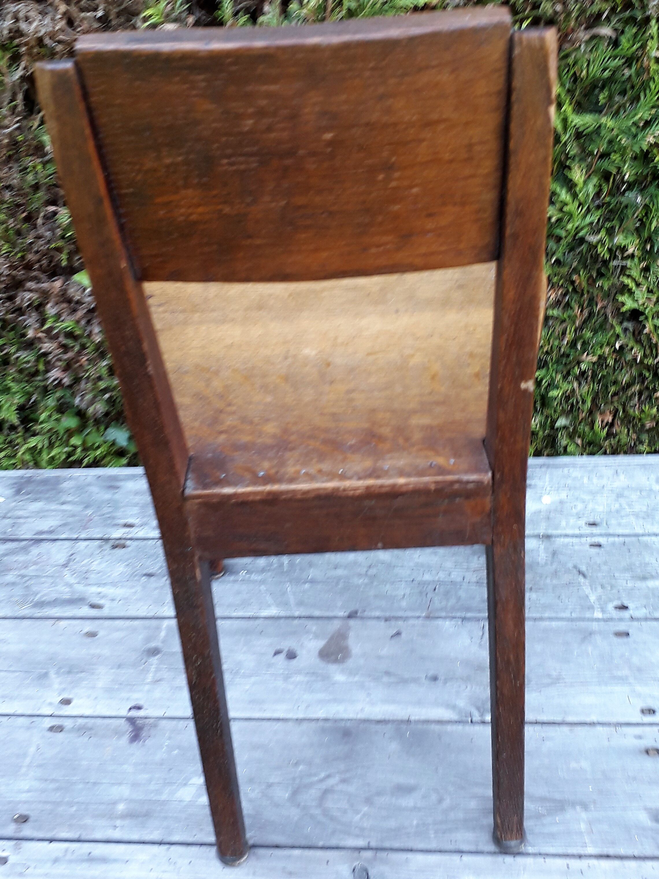 Child wood chair