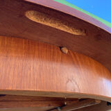 Scandinavian extendable round table